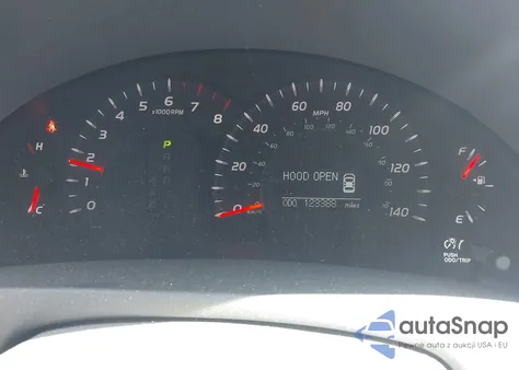 2007 Toyota Camry Xle z USA, uszkodzony, nr VIN 4T1BE46K87U015080